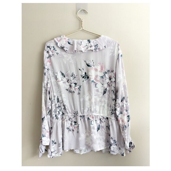 Floral blouse - Picture 5 of 5